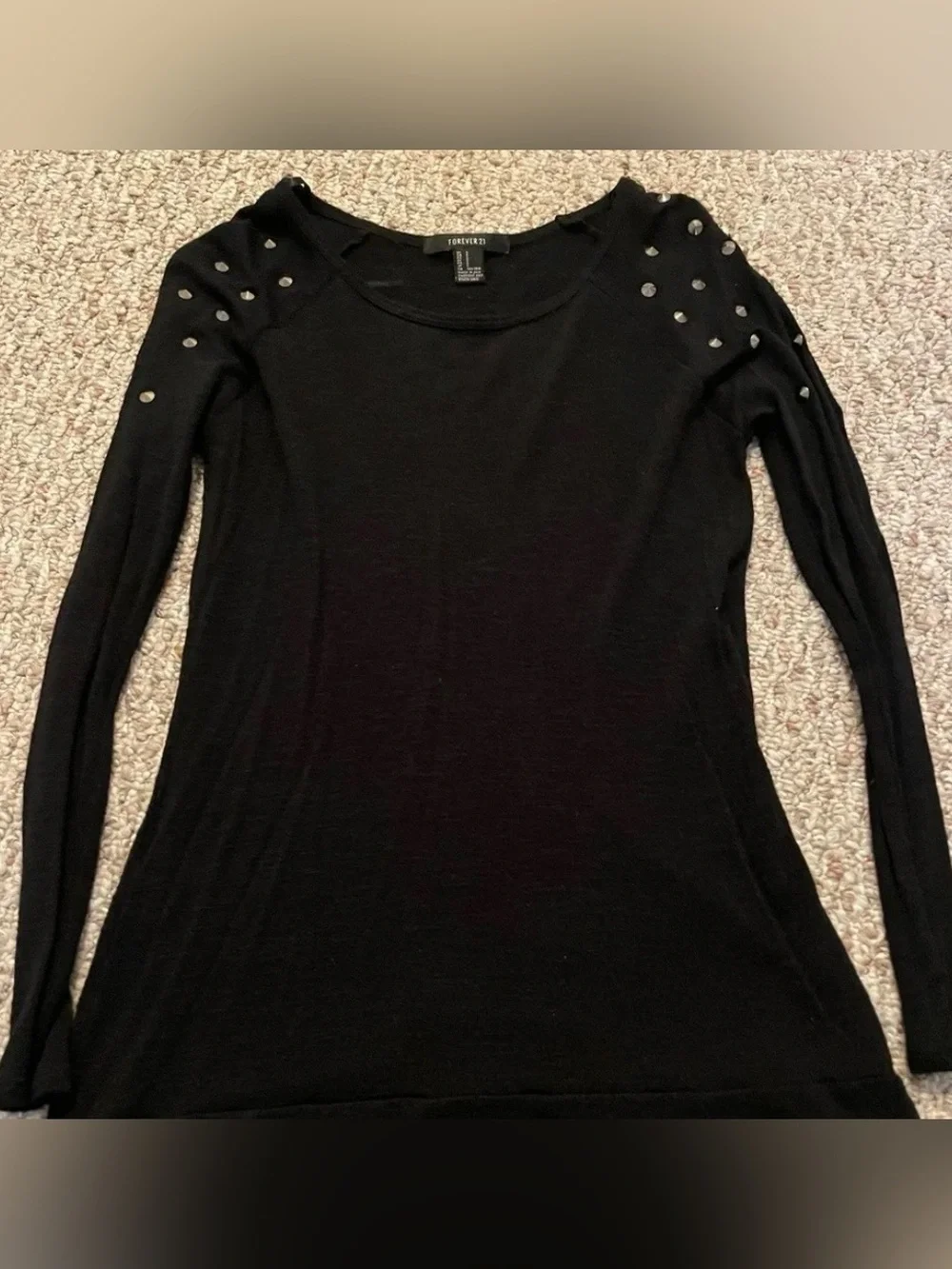 Forever 21 Black Long-Sleeve Studded Shoulder Tee